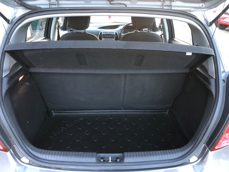 Used Hyundai i20 2012 for sale - 76784677: Photo 20