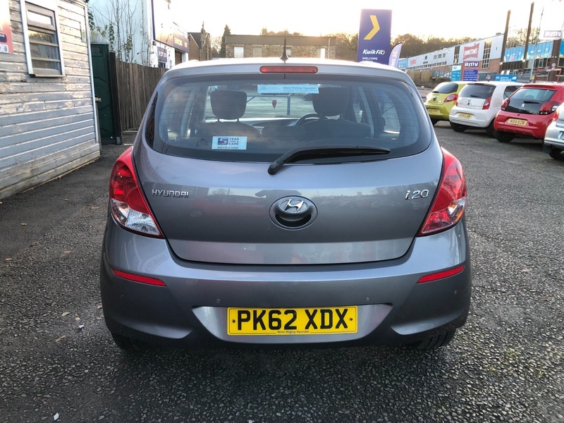 Used Hyundai i20 2012 for sale - 76784677: Photo 4