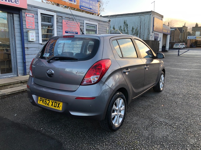 Used Hyundai i20 2012 for sale - 76784677: Photo 5