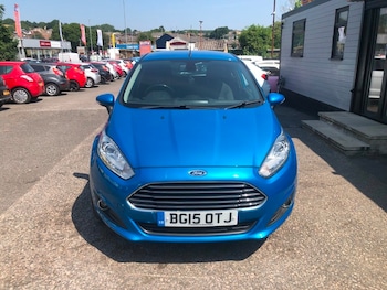 Used Ford Fiesta 2015 for sale - 79155951: Photo
