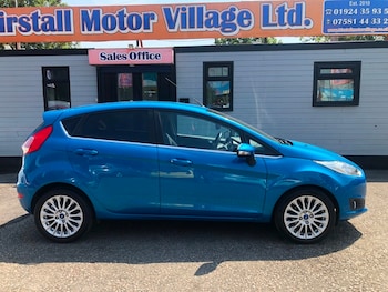 Used Ford Fiesta 2015 for sale - 79155951: Photo