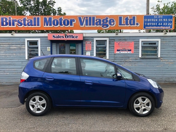 Used Honda Jazz 2010 for sale - 74931402: Photo 3
