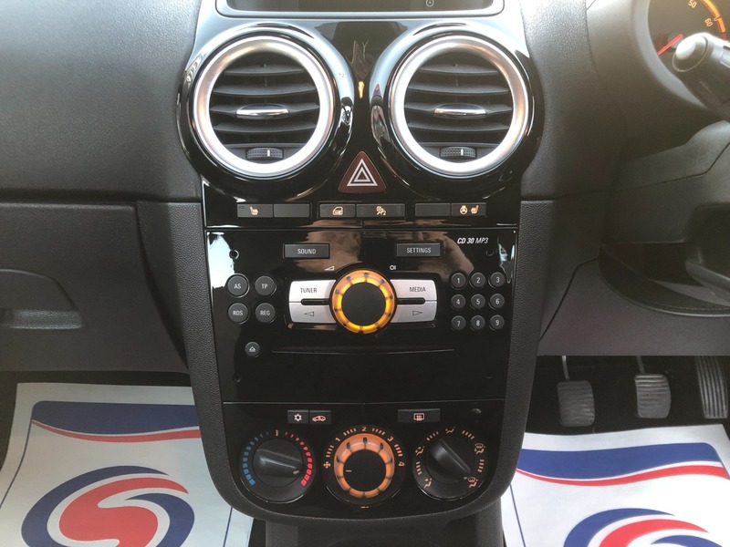 Used Vauxhall Corsa 2013 for sale - 76407225: Photo 12