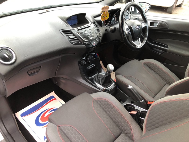 Used Ford Fiesta 2017 for sale - 75516532: Photo 18