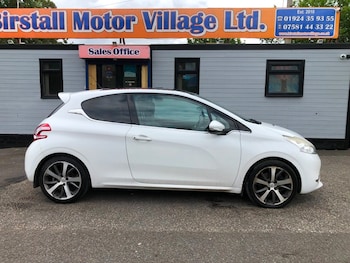 Used Peugeot 208 2013 for sale - 78819860: Photo