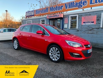 Used Vauxhall Astra 2014 for sale - 76821392: Photo