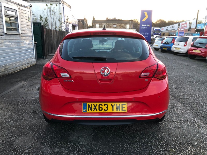 Used Vauxhall Astra 2014 for sale - 76821392: Photo 4