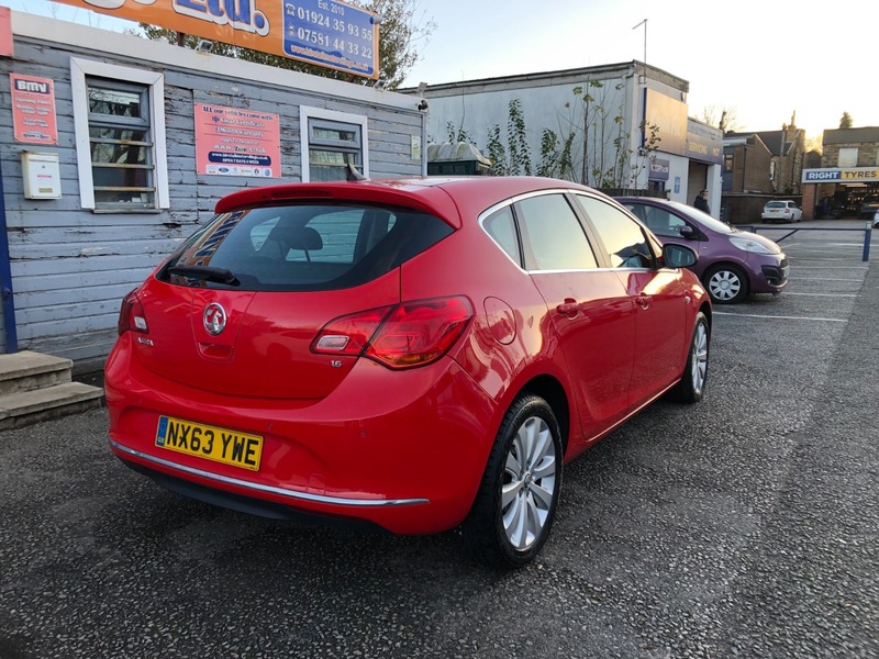 Used Vauxhall Astra 2014 for sale - 76821392: Photo 5