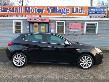 Used Alfa Romeo Giulietta 2011 for sale - 77264153: Photo