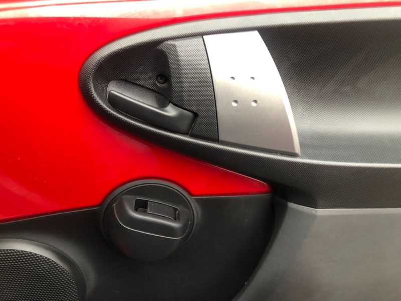 Used Peugeot 107 2013 for sale - 76482631: Photo 15