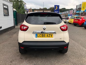 Used Renault Captur 2016 for sale - 79830045: Photo