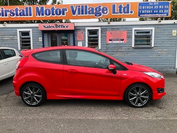 Used Ford Fiesta 2017 for sale - 75597509: Photo