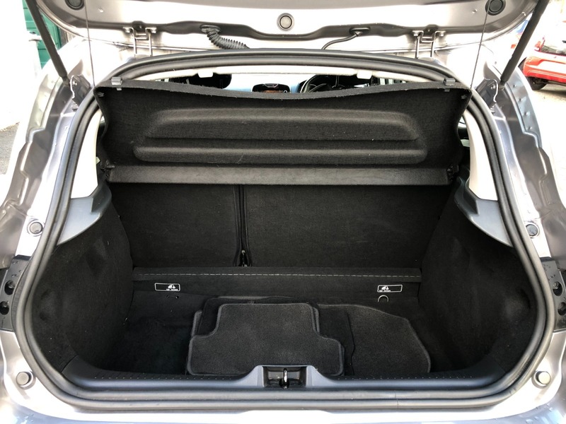 Used Renault Clio 2013 for sale - 76583047: Photo 20