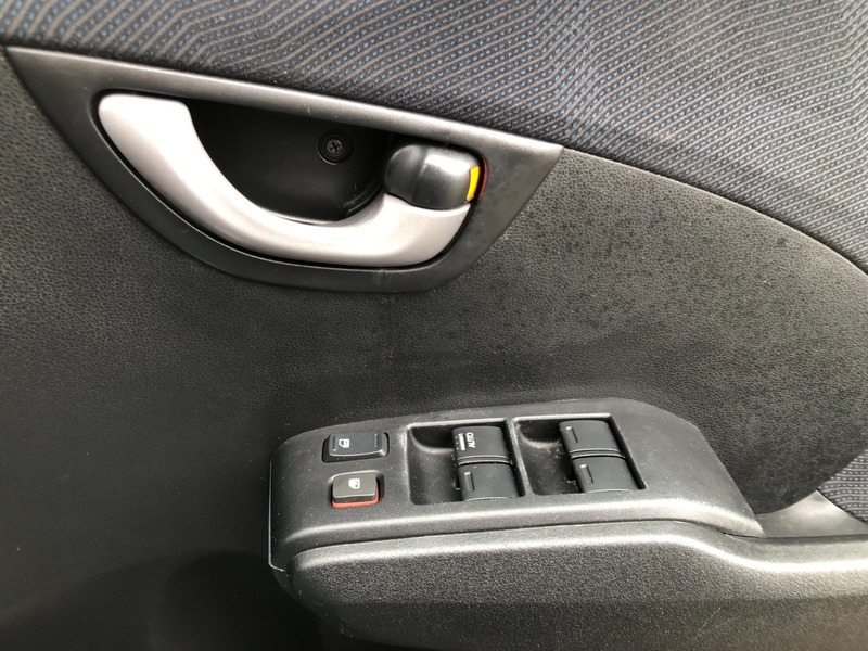 Used Honda Jazz 2010 for sale - 77521752: Photo 17