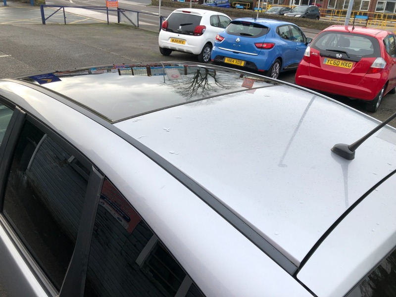 Used Honda Jazz 2010 for sale - 77521752: Photo 7