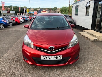 Used Toyota Yaris 2013 for sale - 79531077: Photo