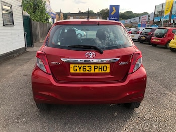 Used Toyota Yaris 2013 for sale - 79531077: Photo