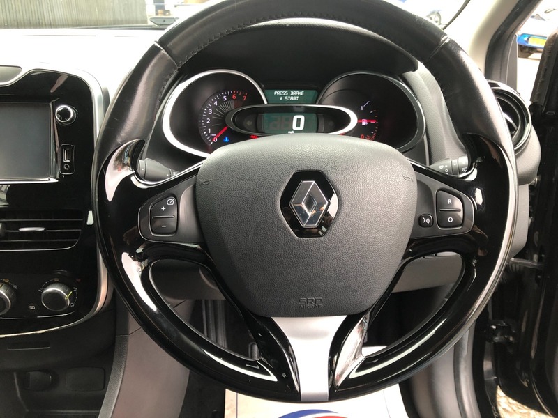 Used Renault Clio 2016 for sale - 77720711: Photo 10