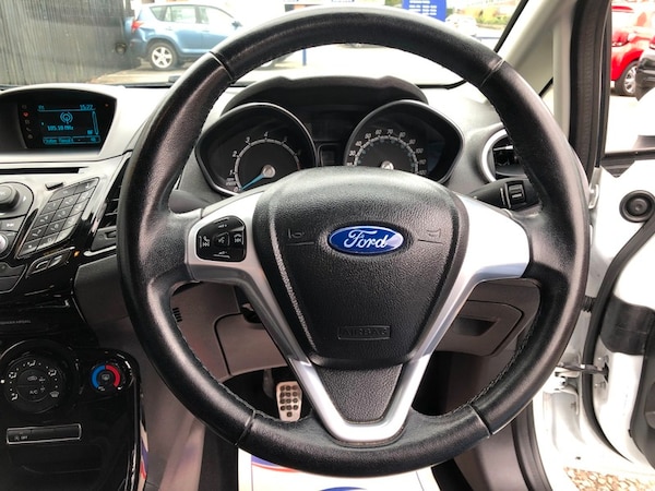 Used Ford Fiesta 2013 for sale - 75643146: Photo 12