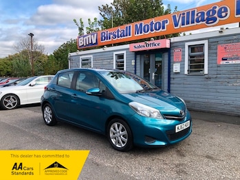Used Toyota Yaris 2012 for sale - 76009863: Photo