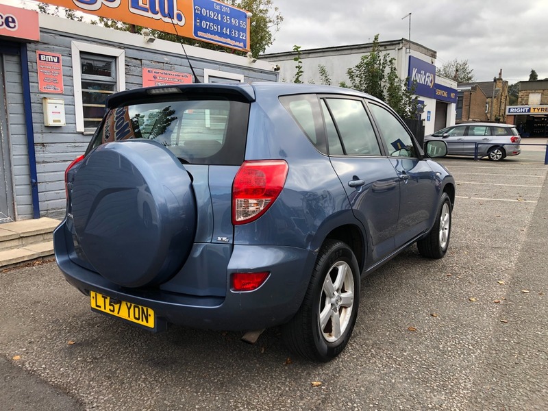 Used Toyota RAV4 2007 for sale - 76211008: Photo 5