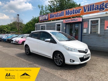 Used Toyota Yaris 2014 for sale - 78702967: Photo
