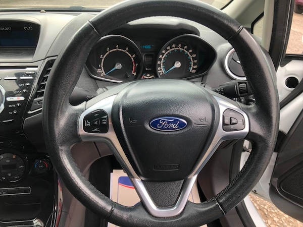 Used Ford Fiesta 2014 for sale - 76197341: Photo 12