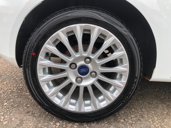 Used Ford Fiesta 2014 for sale - 76197341: Photo 7