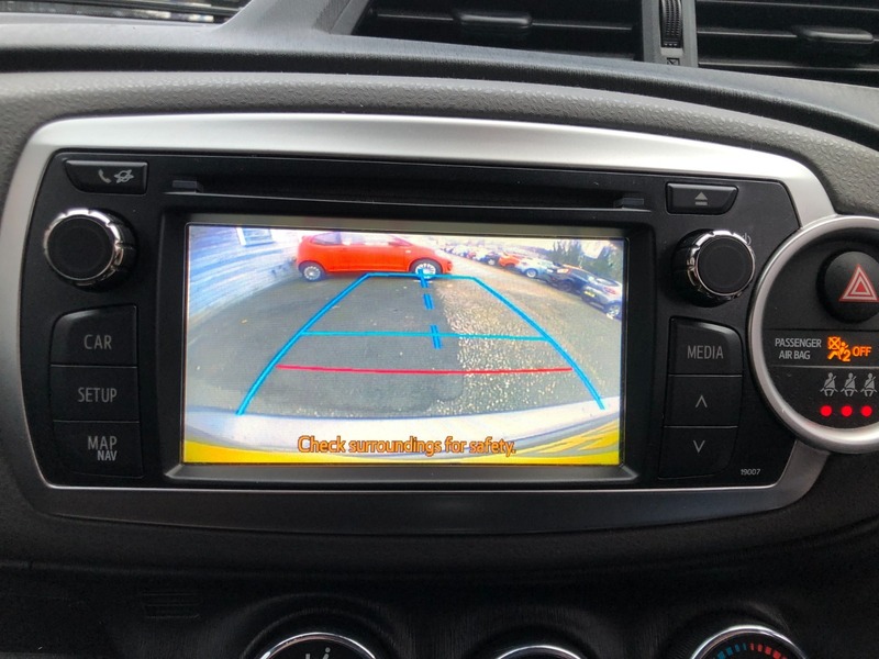 Used Toyota Yaris 2011 for sale - 77423085: Photo 13