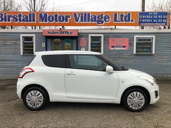 Used Suzuki Swift 2014 for sale - 77027776: Photo