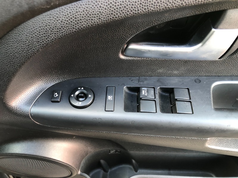 Used Kia Venga 2012 for sale - 76583051: Photo 14