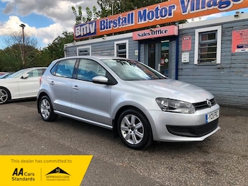 Used Volkswagen Polo 2011 for sale - 75936731: Photo