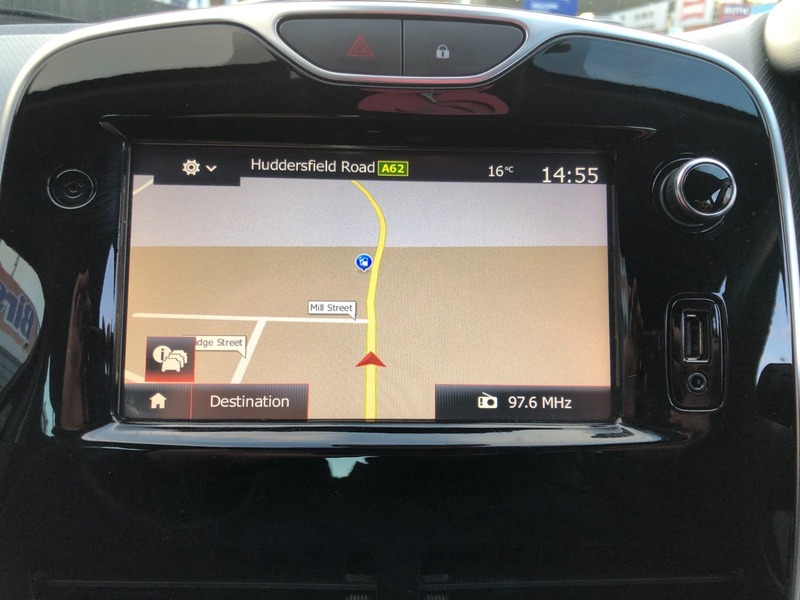 Used Renault Clio 2016 for sale - 76884568: Photo 12