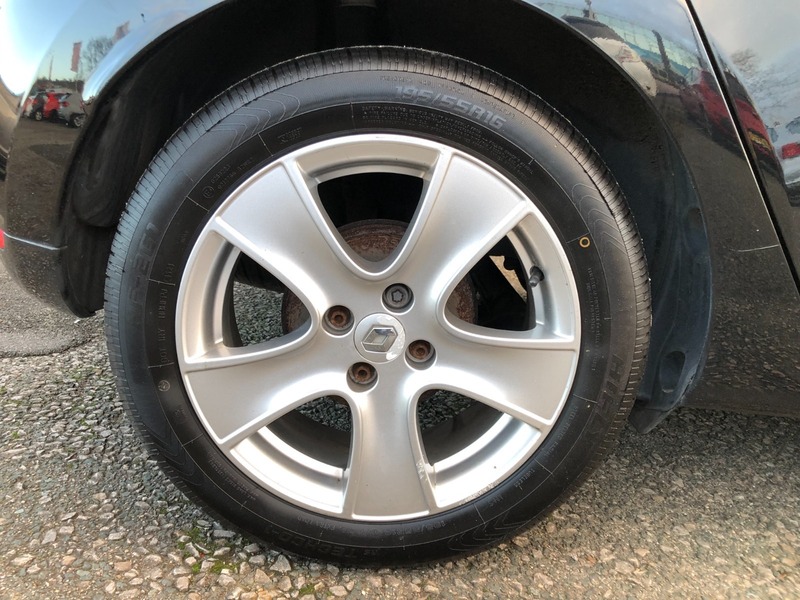 Used Renault Clio 2016 for sale - 76884568: Photo 7