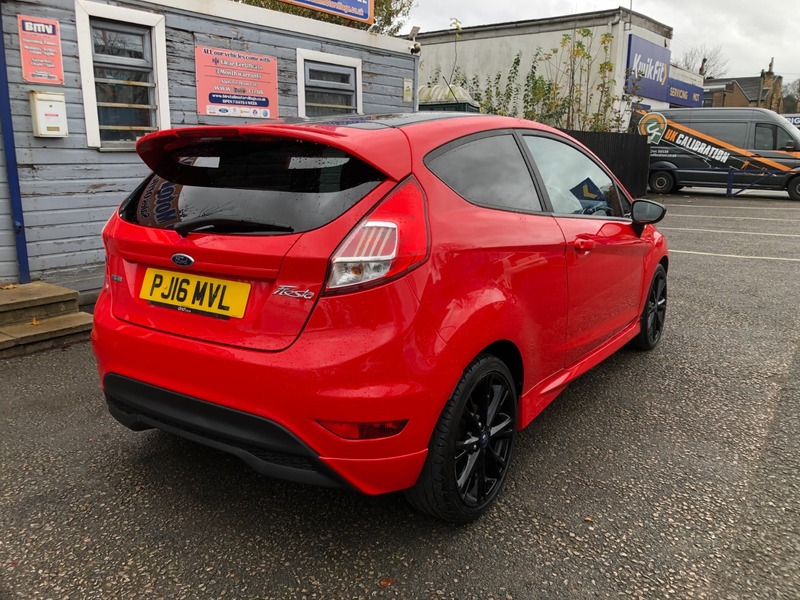 Used Ford Fiesta 2016 for sale - 76547392: Photo 4