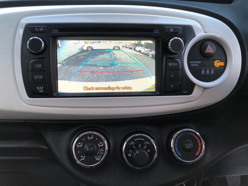 Used Toyota Yaris 2013 for sale - 76445915: Photo 12