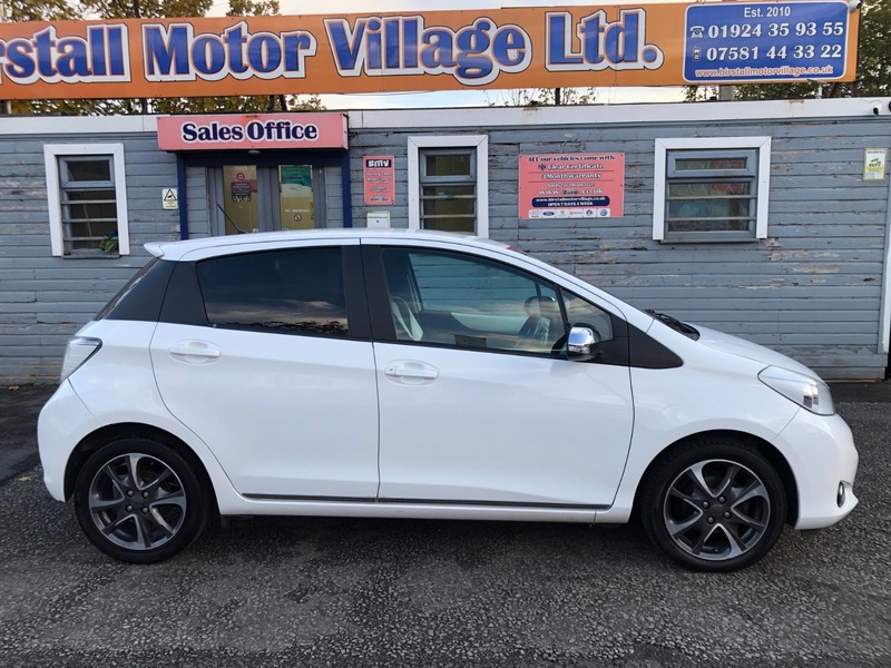 Used Toyota Yaris 2013 for sale - 76445915: Photo 3