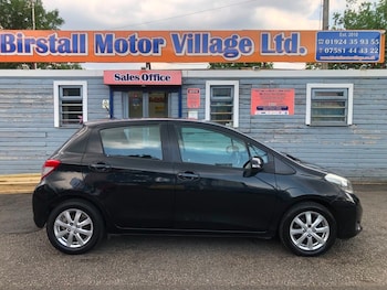Used Toyota Yaris 2012 for sale - 78702964: Photo