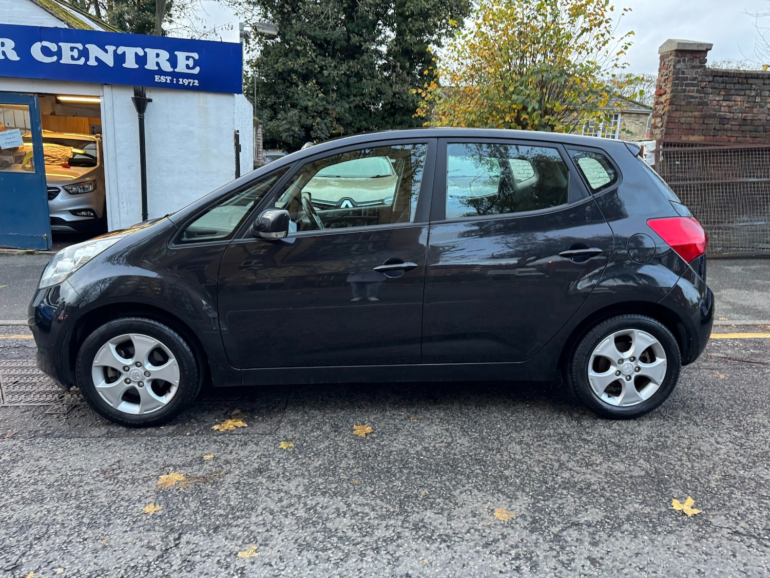 Used Kia Venga 2012 for sale - 76547312: Photo 37