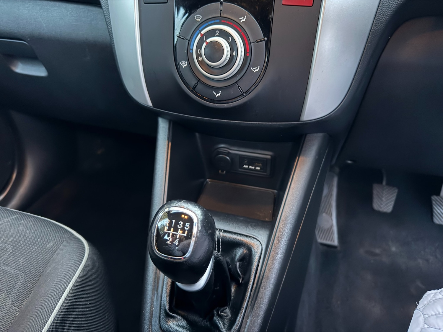 Used Kia Venga 2012 for sale - 76547312: Photo 39