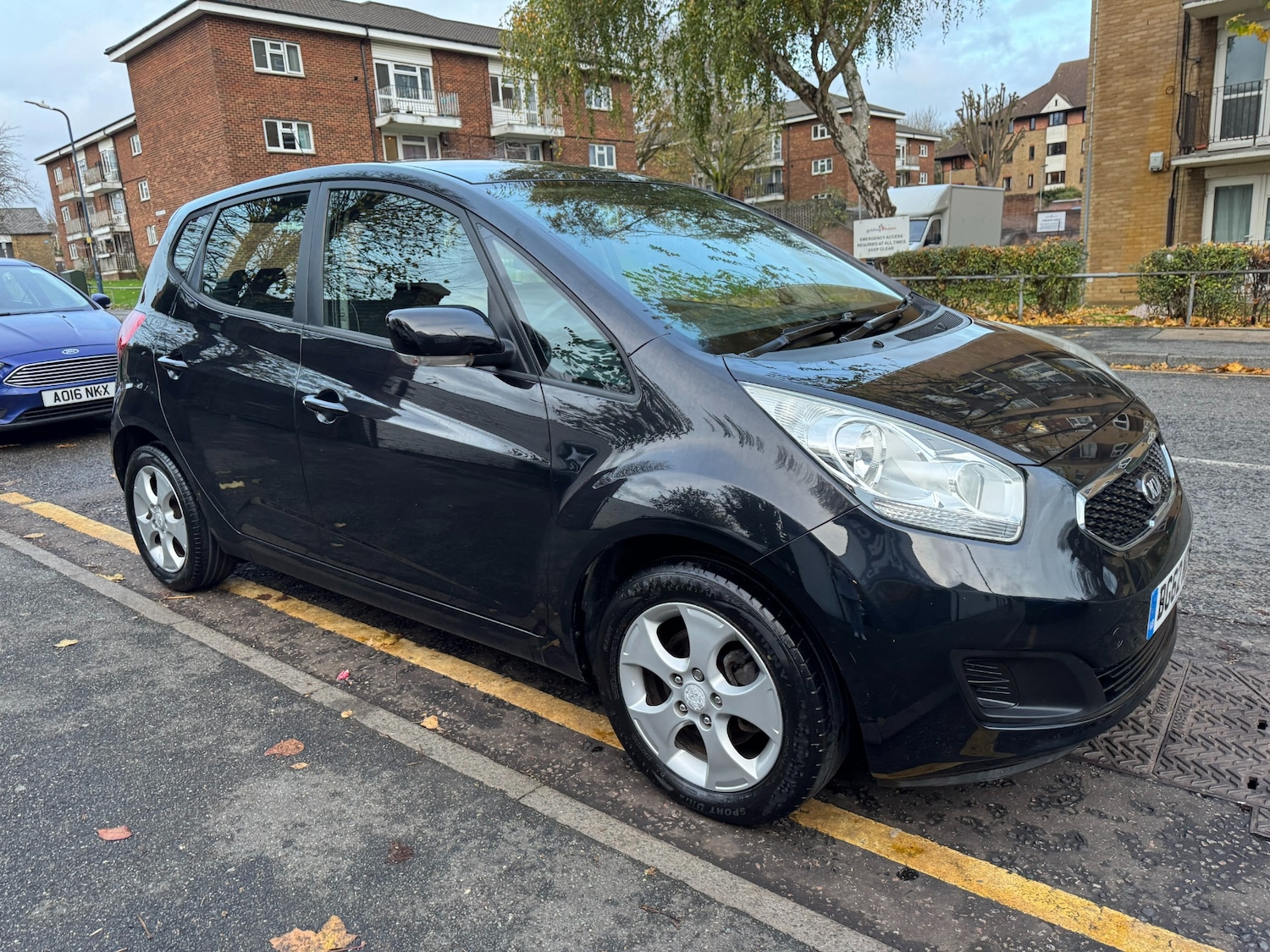 Used Kia Venga 2012 for sale - 76547312: Photo 4