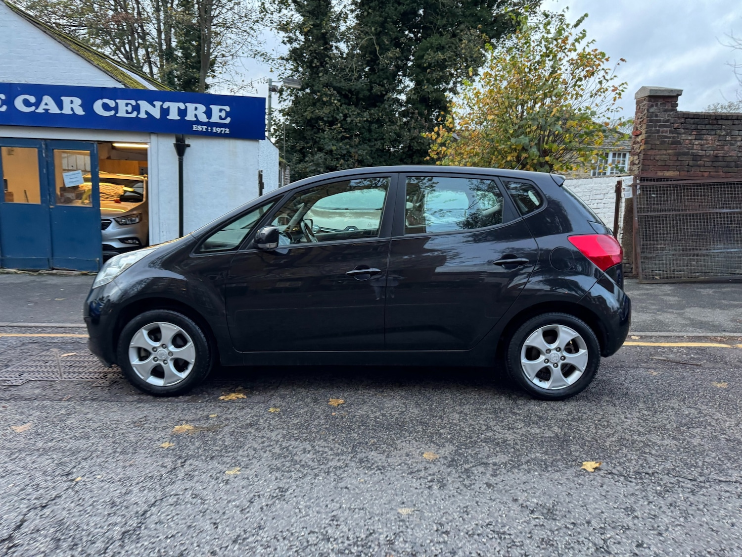 Used Kia Venga 2012 for sale - 76547312: Photo 73