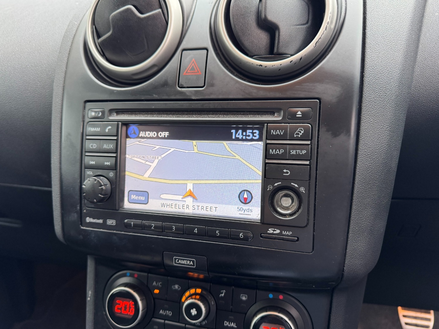 Used Nissan Qashqai 2011 for sale - 77233835: Photo 14