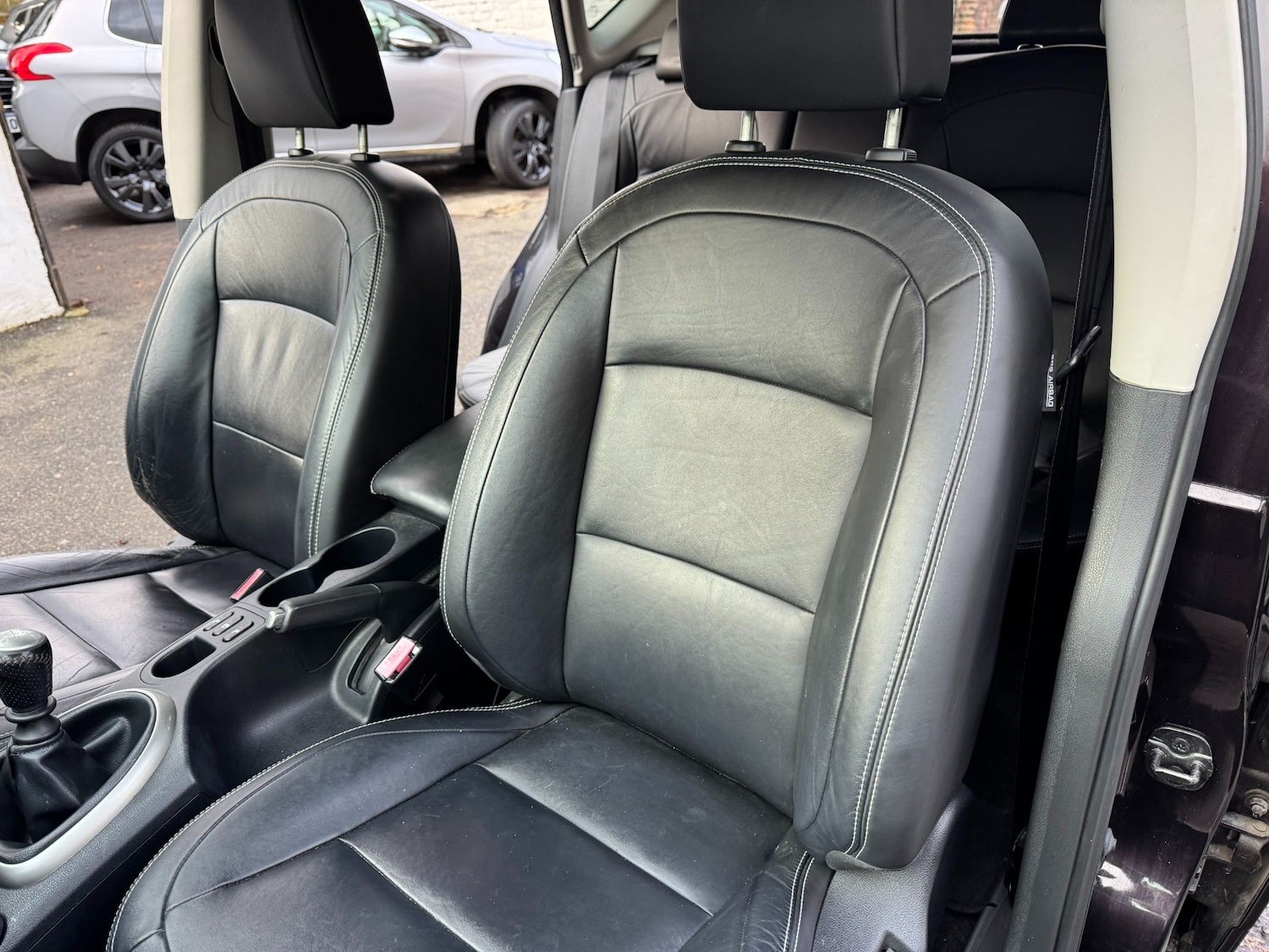 Used Nissan Qashqai 2011 for sale - 77233835: Photo 22