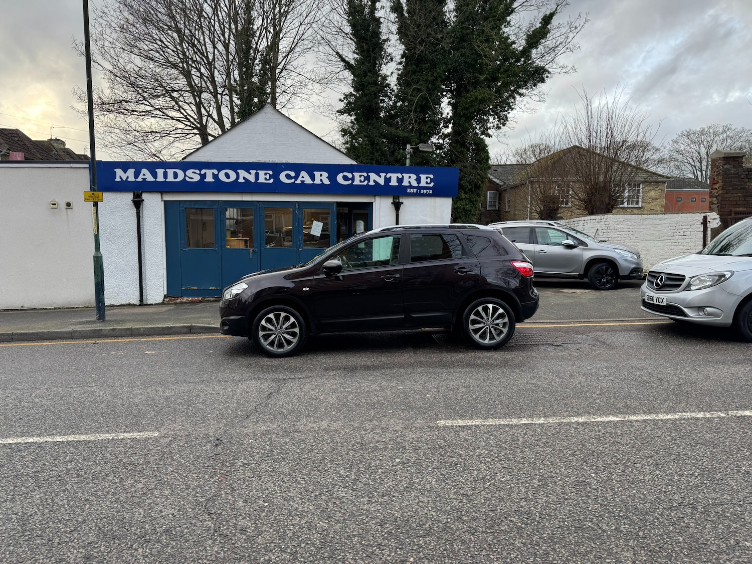 Used Nissan Qashqai 2011 for sale - 77233835: Photo 24