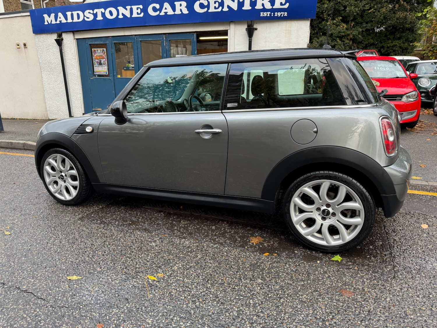 Used MINI Hatch 2010 for sale - 76319744: Photo 11