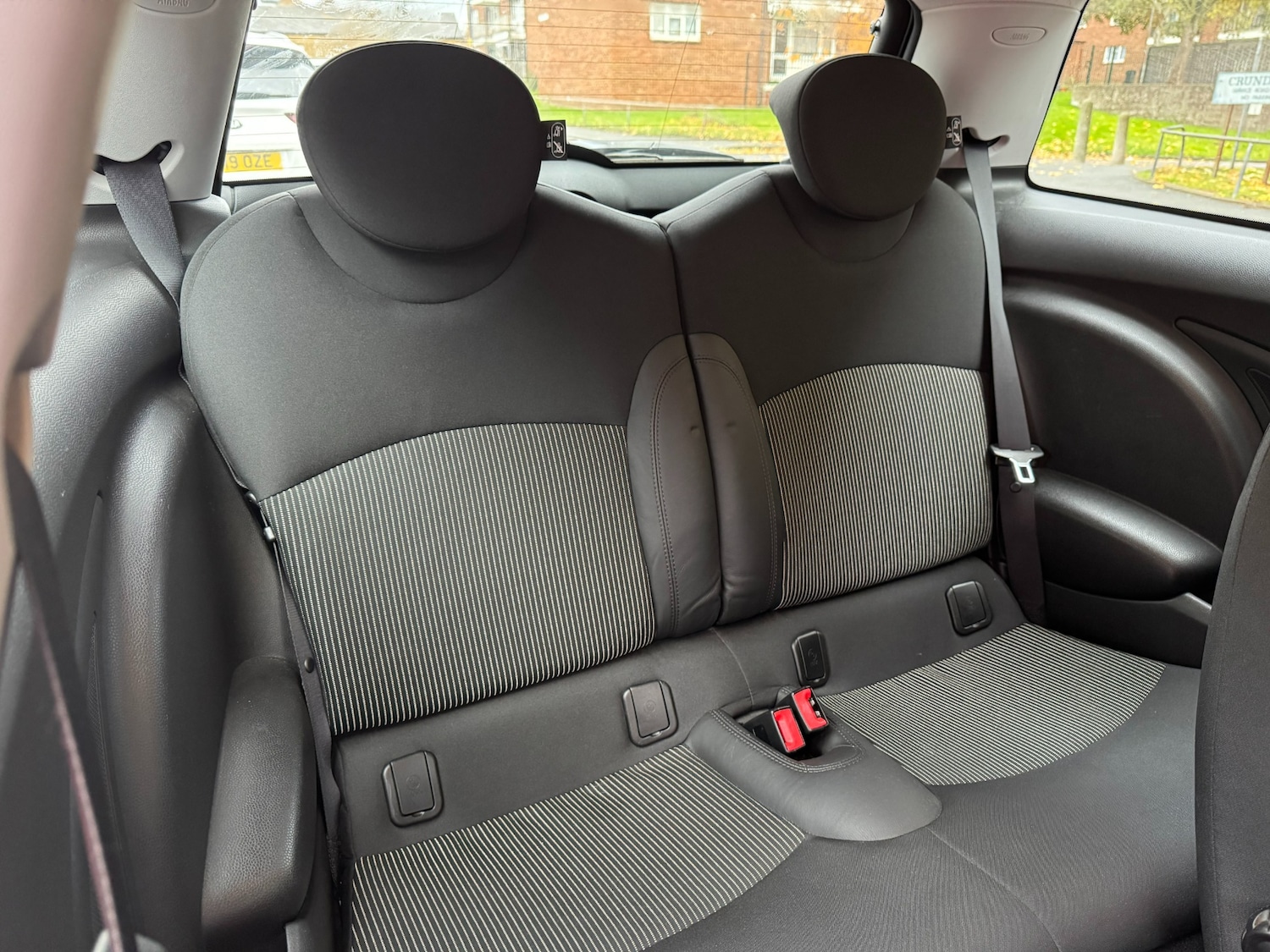 Used MINI Hatch 2010 for sale - 76319744: Photo 18