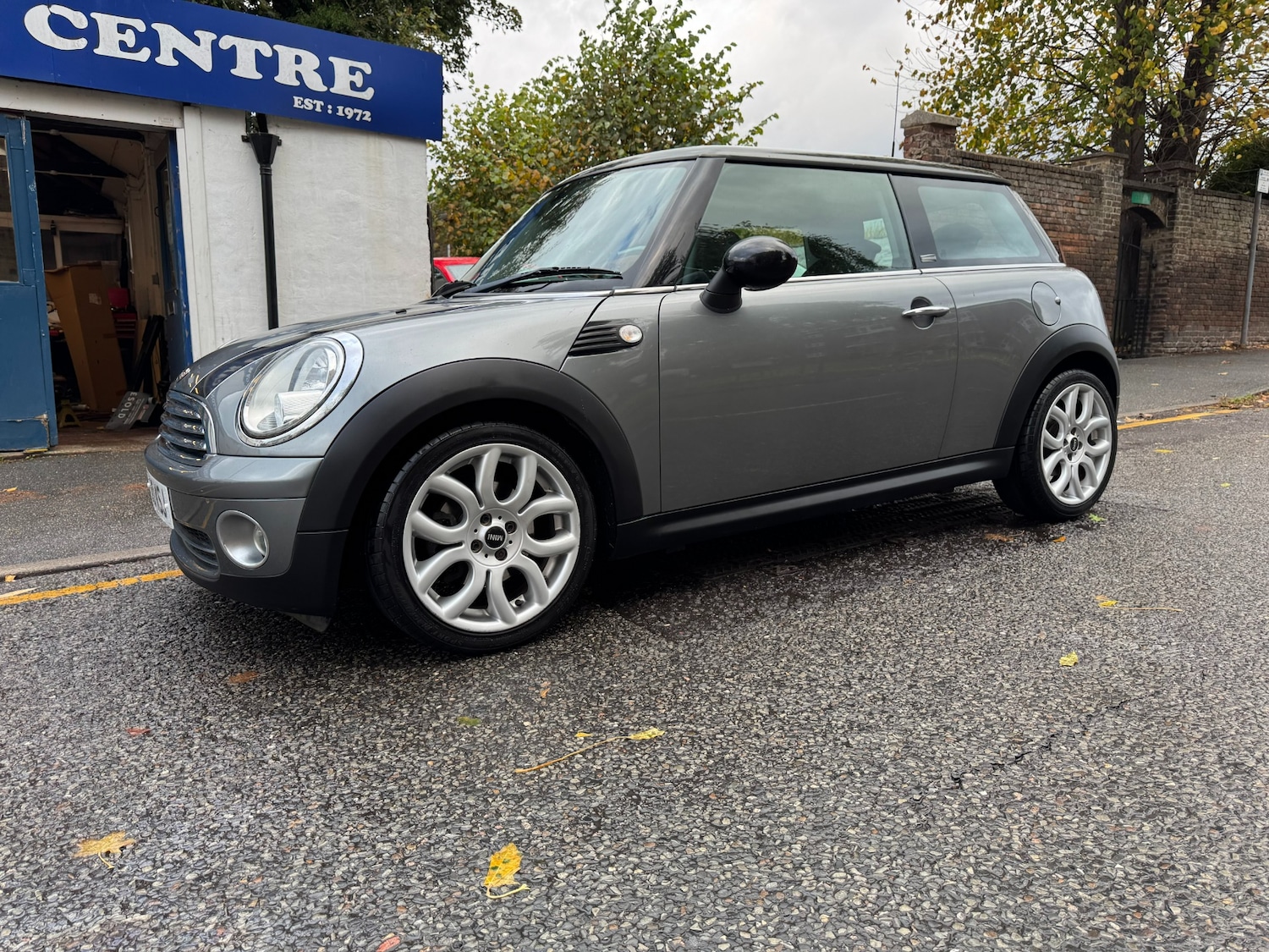 Used MINI Hatch 2010 for sale - 76319744: Photo 34