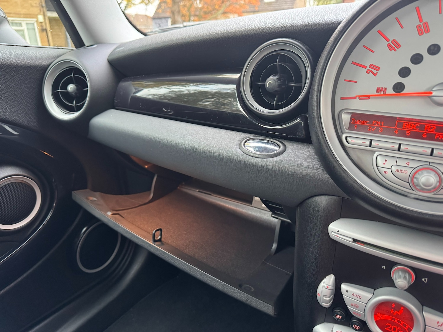 Used MINI Hatch 2010 for sale - 76319744: Photo 48