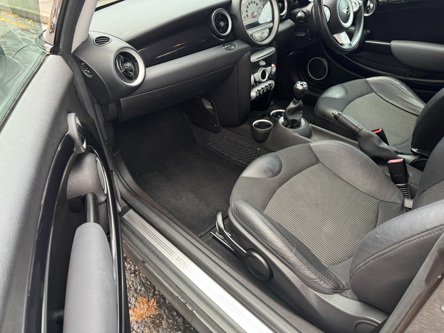 Used MINI Hatch 2010 for sale - 76319744: Photo 58